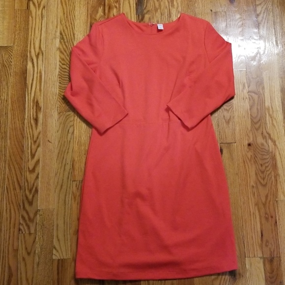 Coral dress - Picture 3 of 5